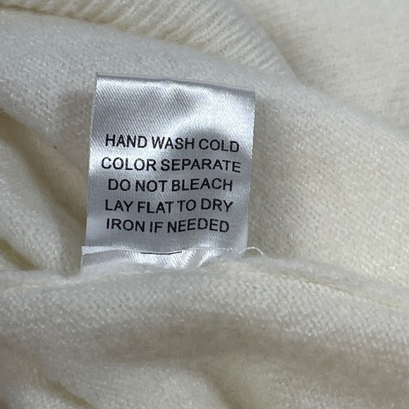 Le Lis Collection Bride Sweater Pink Script Crew Neck Pullover Womens Medium‎ - Picture 6 of 7